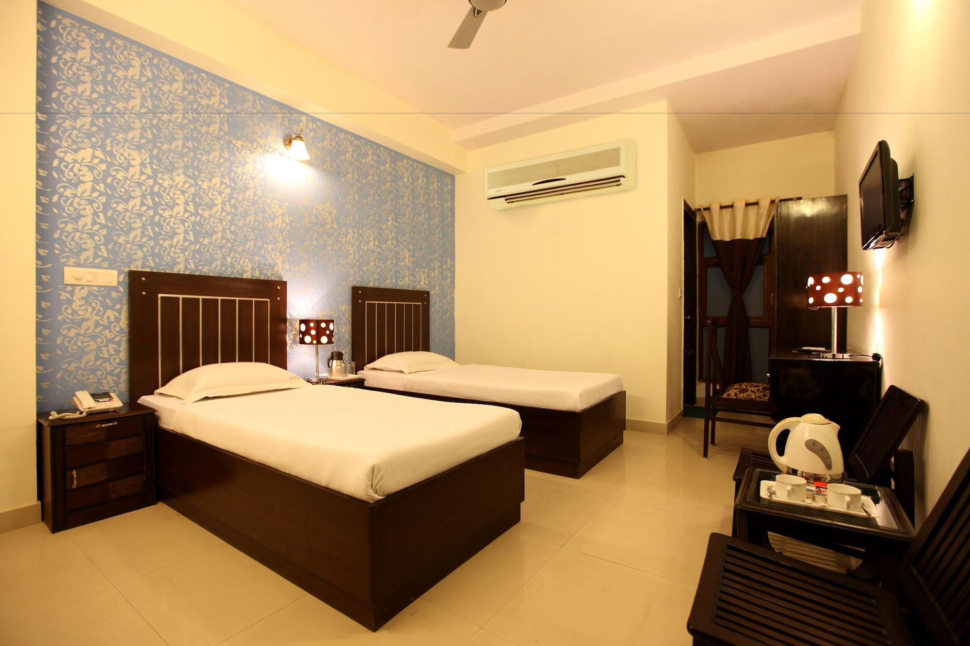 Hotel Airport City New Delhi Exterior photo