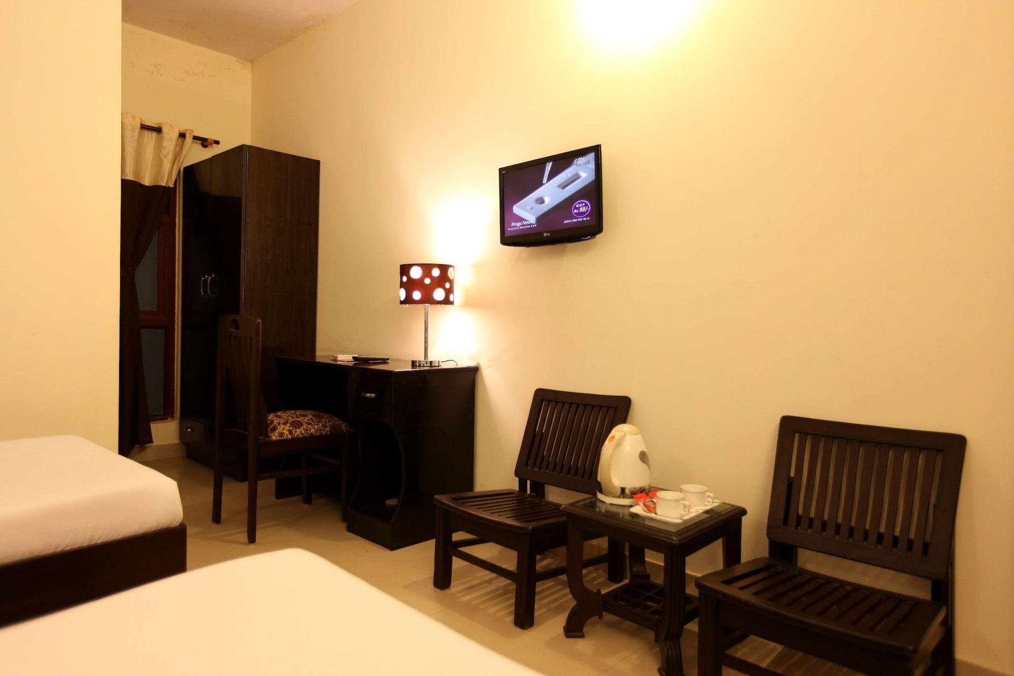 Hotel Airport City New Delhi Exterior photo