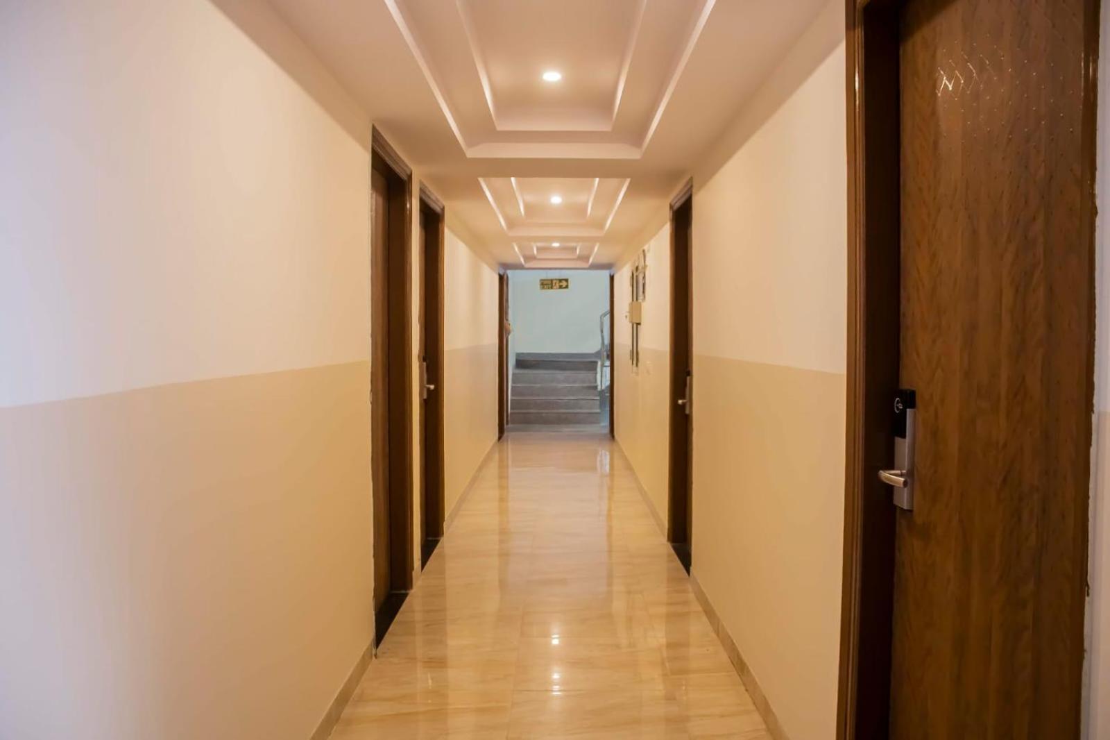 Hotel Airport City New Delhi Exterior photo