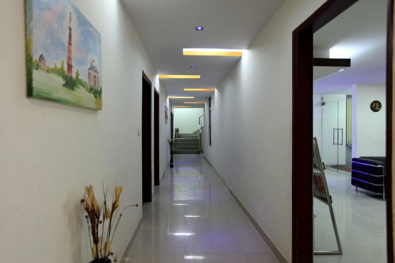 Hotel Airport City New Delhi Exterior photo