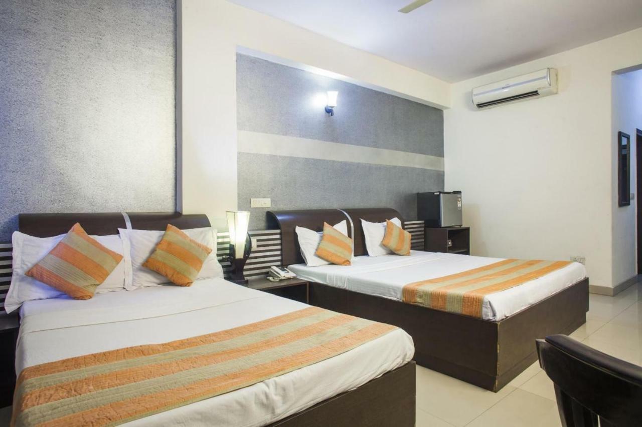 Hotel Airport City New Delhi Exterior photo